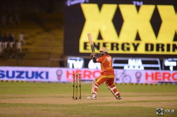 CCL 5 Telugu Warriors vs Bengal Tigers Match Photos
